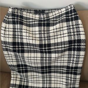 Talbots Monochrome Patterned Pencil Skirt